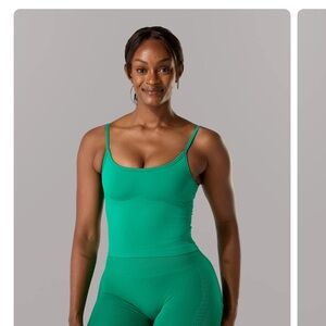 Alphalete Green Seamless Scoop Neck Tank Top